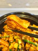 跟风做的，绝了绝了，这个葱烧鸡香S了